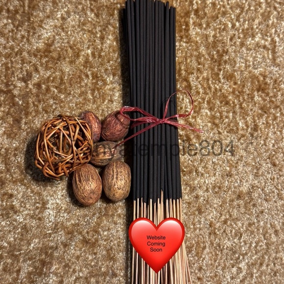 Natural Brown Rosey Exotic Incense Bundle of 80-100 sticks - Picture 3 of 9